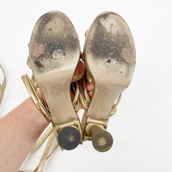 Chanel Cruise 2018 Gold Metallic Greek Parthenon Wrap CC Platform Sandals EU 39 - Picture 15 of 15